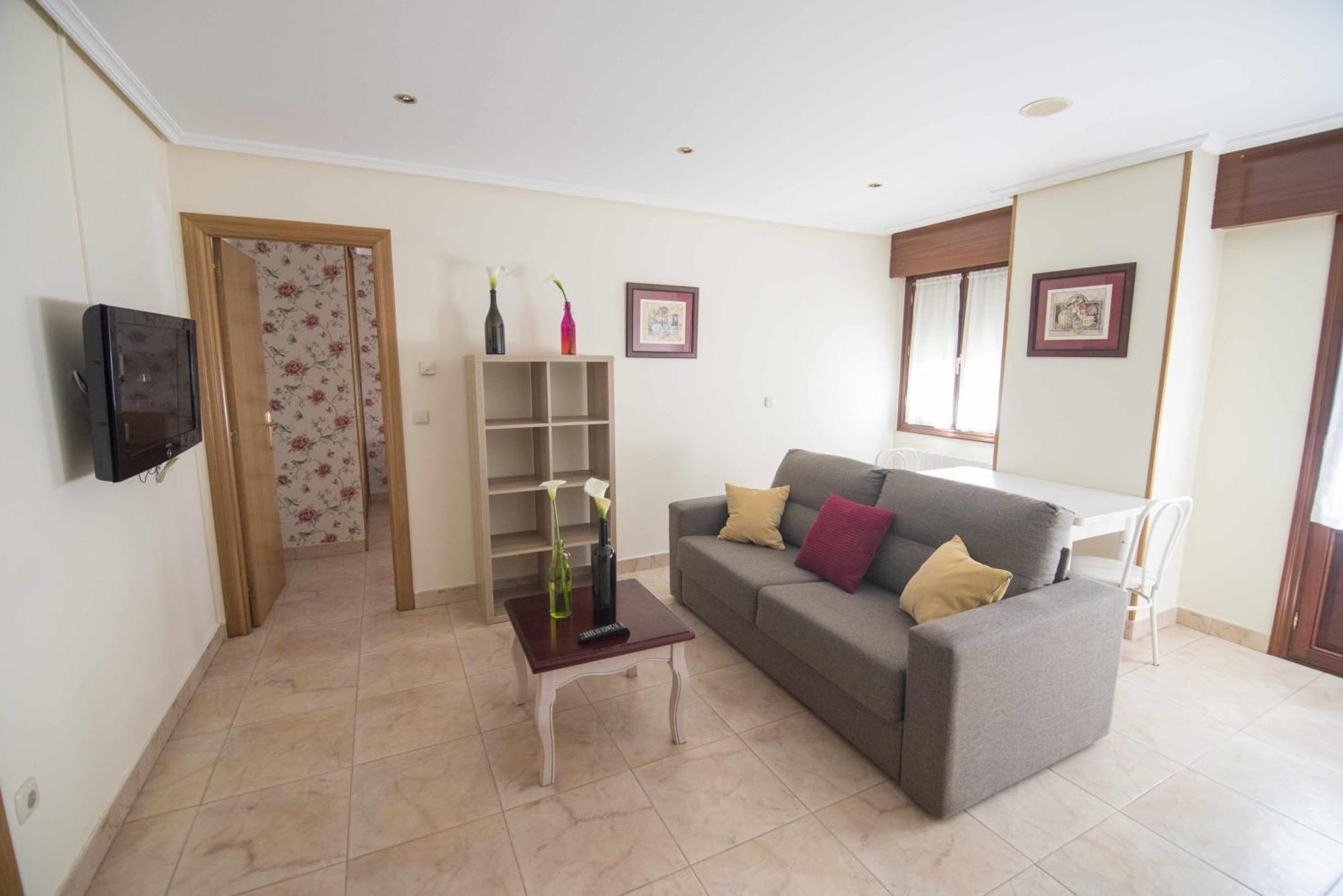 Apartamentos Mugarri Poveña Kültér fotó