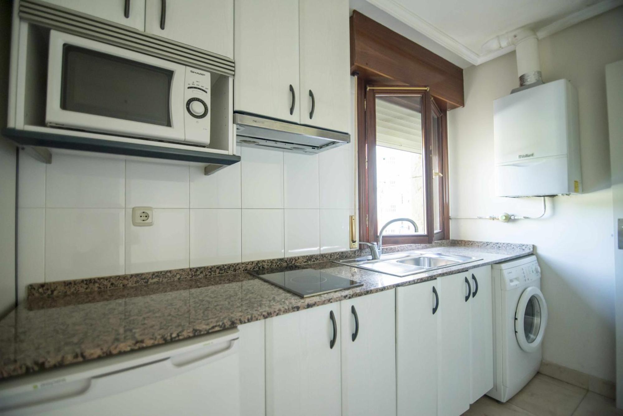 Apartamentos Mugarri Poveña Kültér fotó